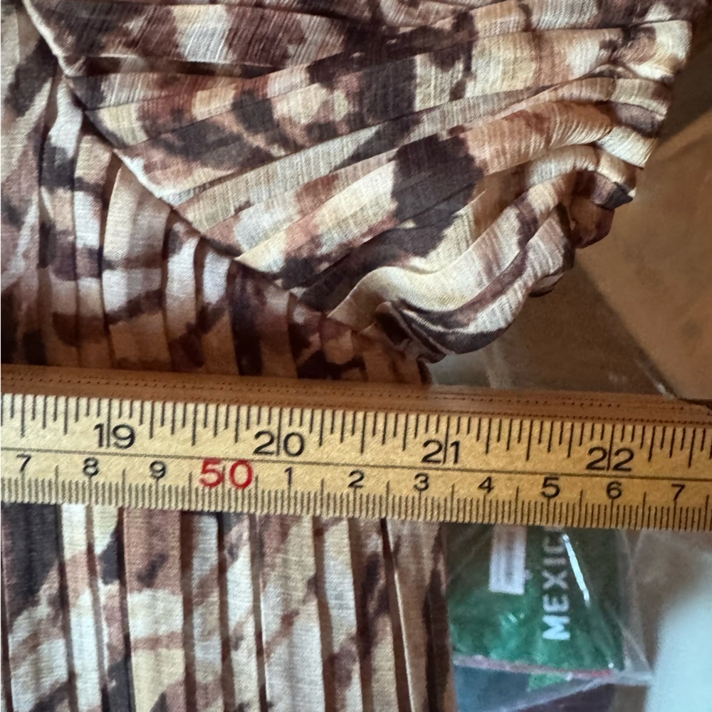Ramy Brook Lined Pleated Blouse XL Elastic Neck Puff Sleeve - Picture 10 of 10